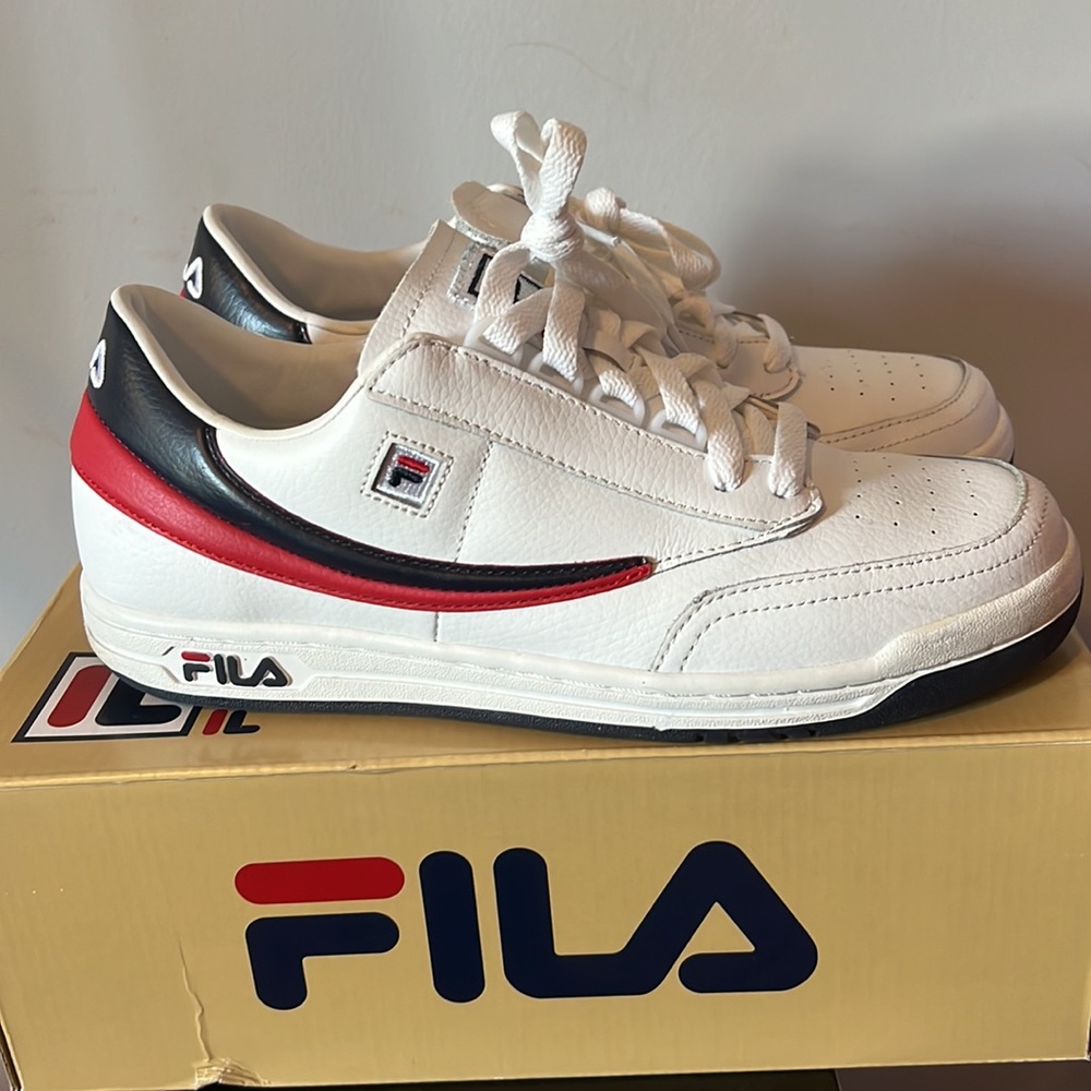 Fila tennis Shoes Worn Once Men SZ 9